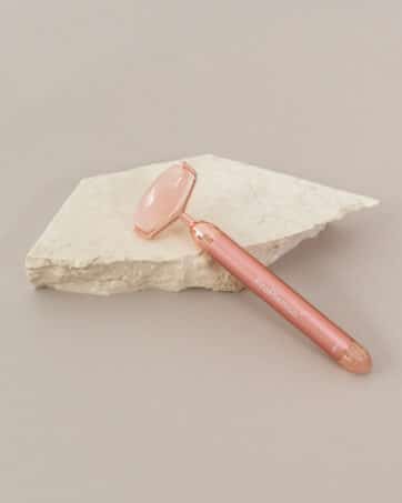 ProPlenish Micro-vibrating Rose Quartz Roller