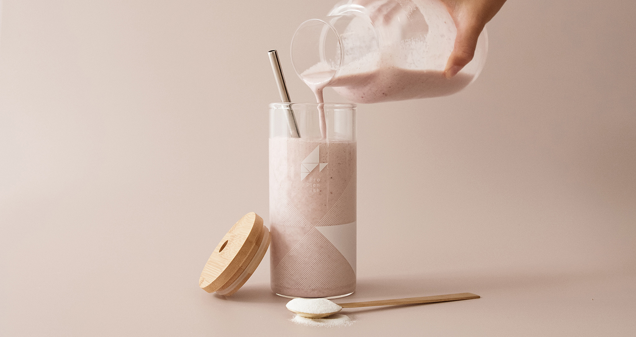 Refreshing and nourishing smoothies for a warm weather treat